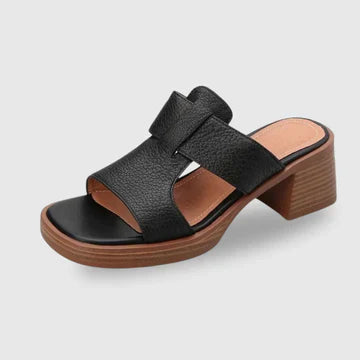 Clarisse™| Tuckle Strap Shoes