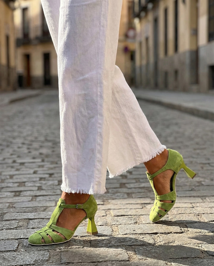 Isabel™ | Vintage Strap Heels
